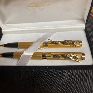 Jackie Collins pen pencil set in gold